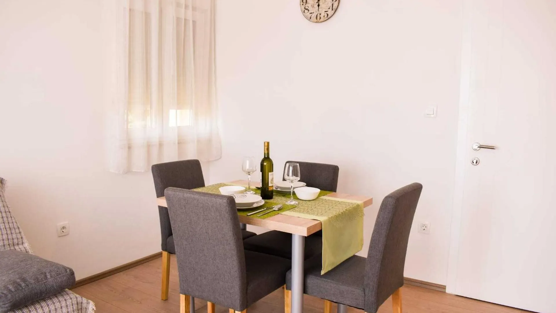 Tomaic Apartment Novi Vinodolski