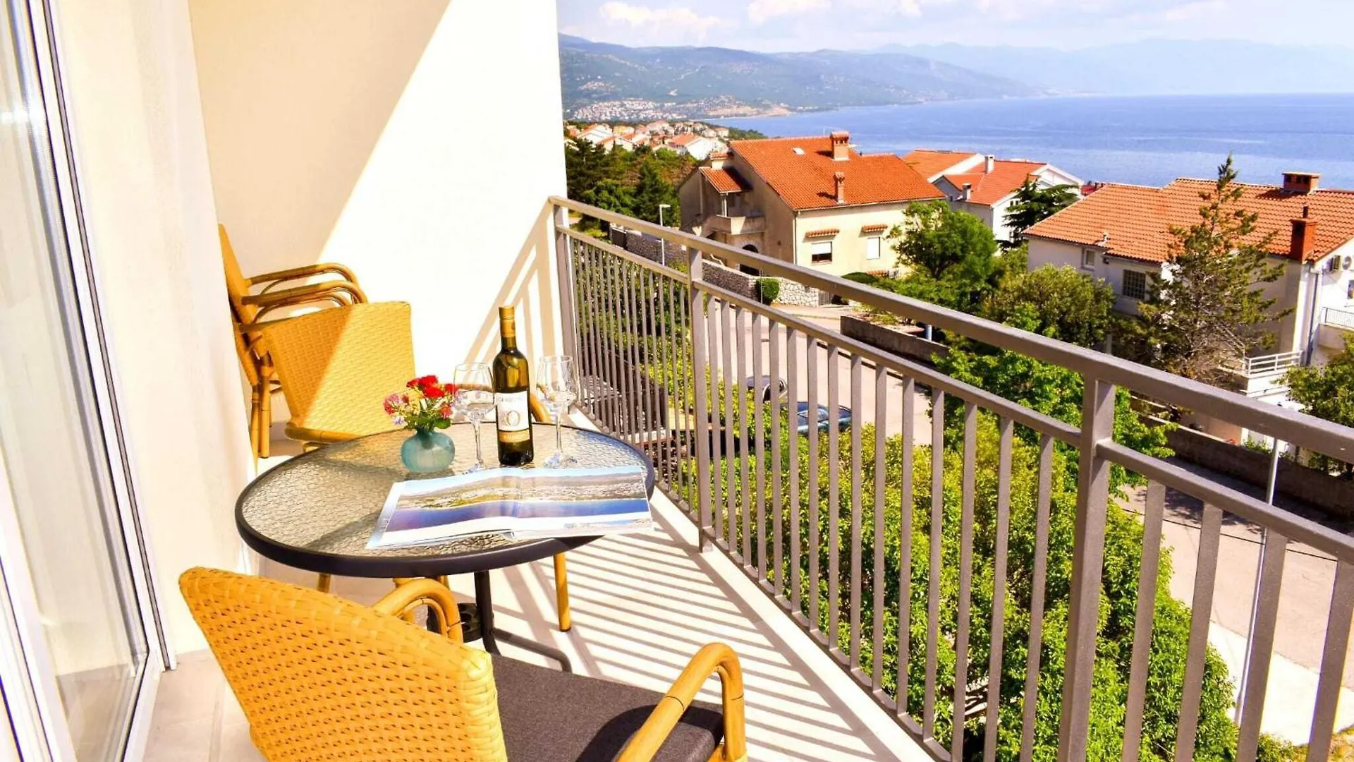 Tomaic Apartment Novi Vinodolski